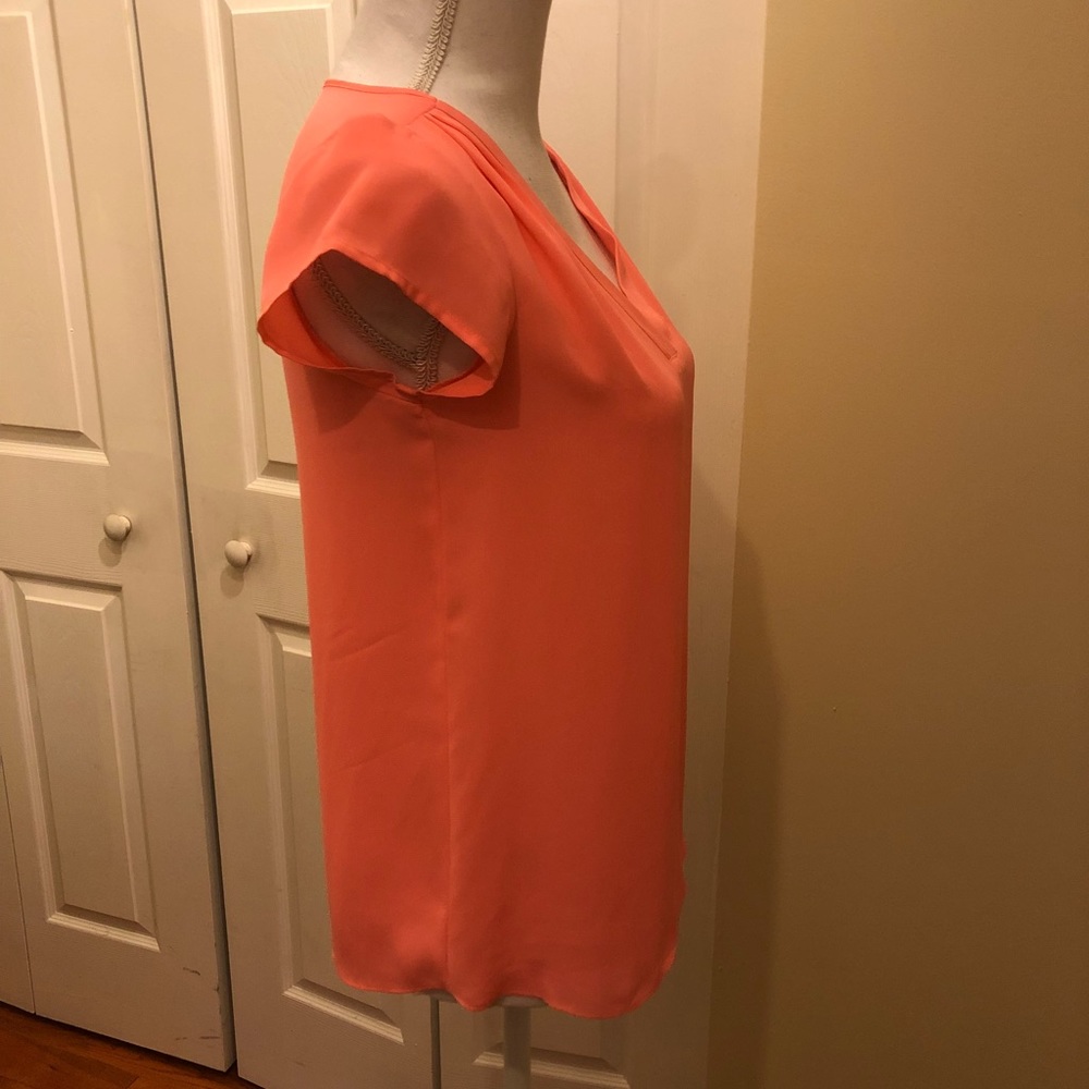 Pink top - Picture 3 of 5